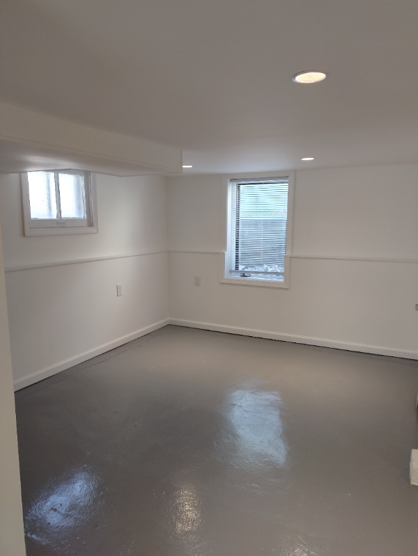 Building Photo - 1206 S 50th St