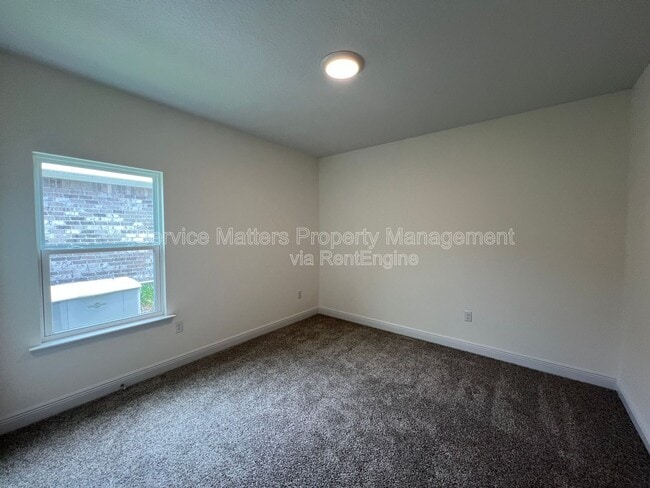 Building Photo - 4145 Grassy Run St