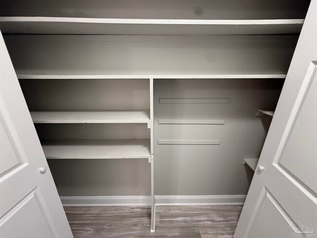 Building Photo - 1425 Toni St