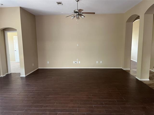 Building Photo - 4409 Padre Ct