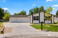 Building Photo - 1309 W Maple Ave