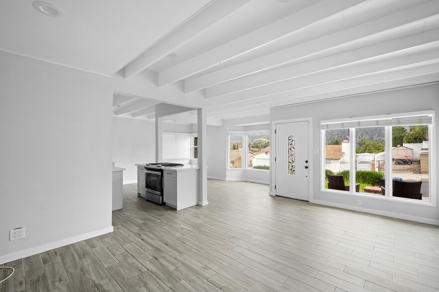 Building Photo - 7726 Le Berthon St