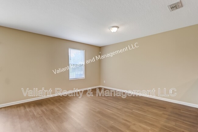 Building Photo - 8151 Lanette St