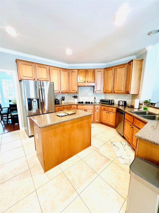 Building Photo - 27 E Shale Creek Cir