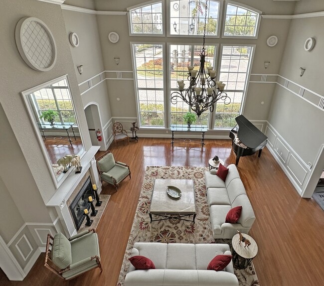 Building Photo - 152 SW Peacock Blvd