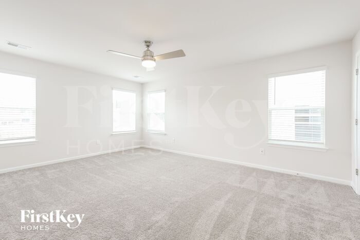 Building Photo - 717 Ridgemoor Trl