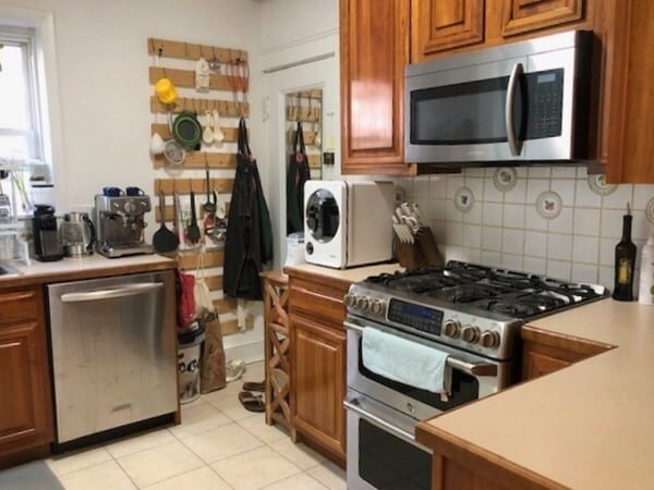 Building Photo - 176 Naples Rd