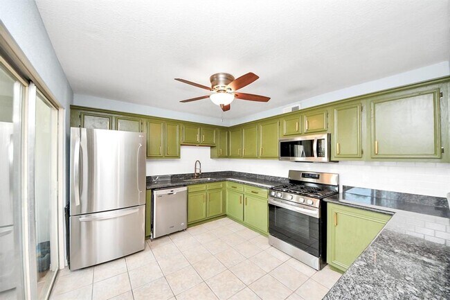 Building Photo - 6304 Crab Orchard Rd