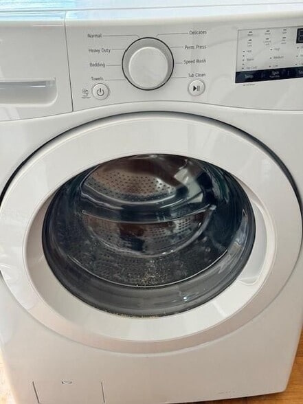 Building Photo - 40 Bourne St