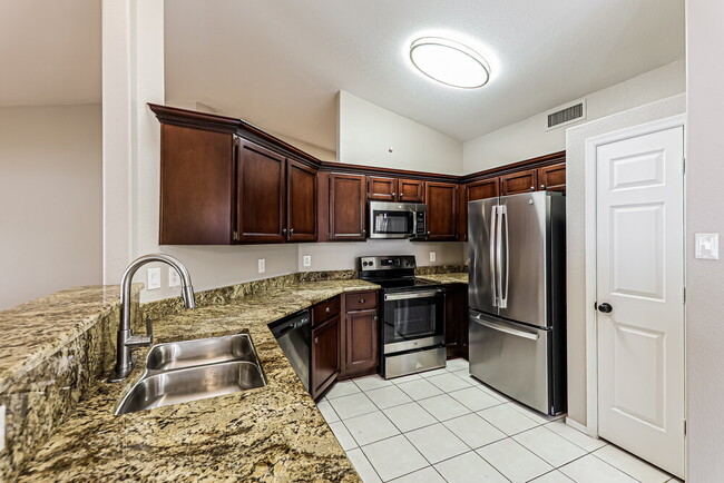 Building Photo - 19949 N 75th Dr