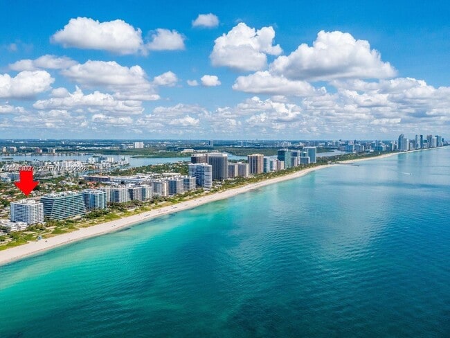 Building Photo - 9341 Collins Ave