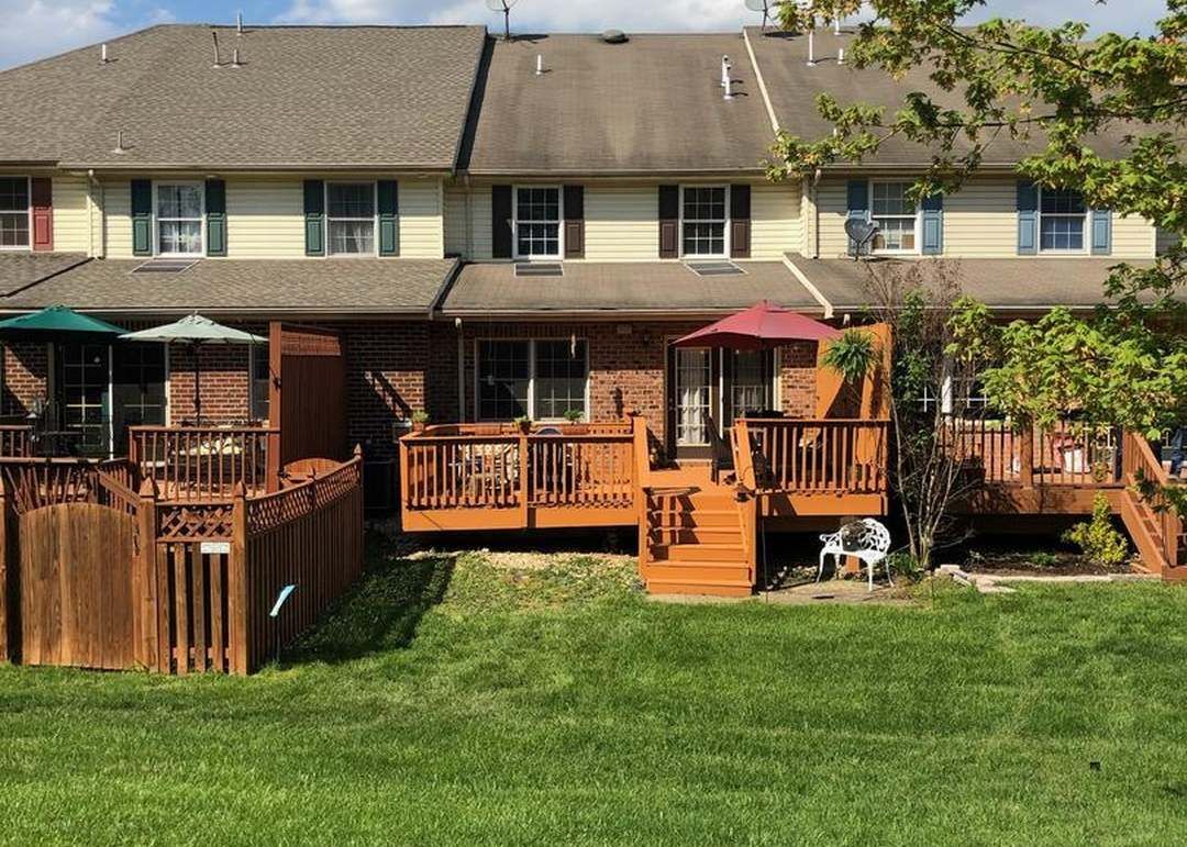 Building Photo - 1211 Lindsay Ln