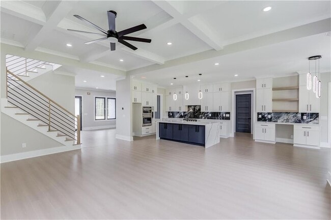 Building Photo - 37 Deer Cyn Dr