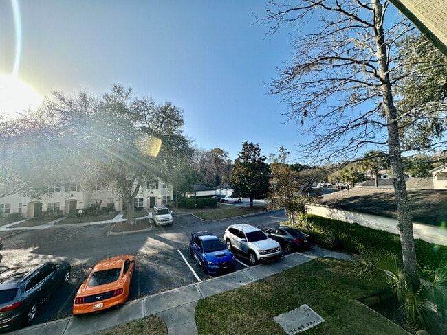 Building Photo - One Bedroom Renovated Condo at Plantation Point!