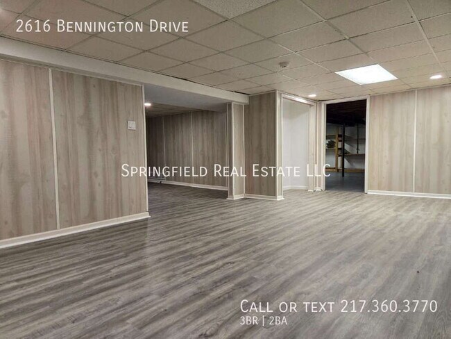 Building Photo - 2616 Bennington Dr