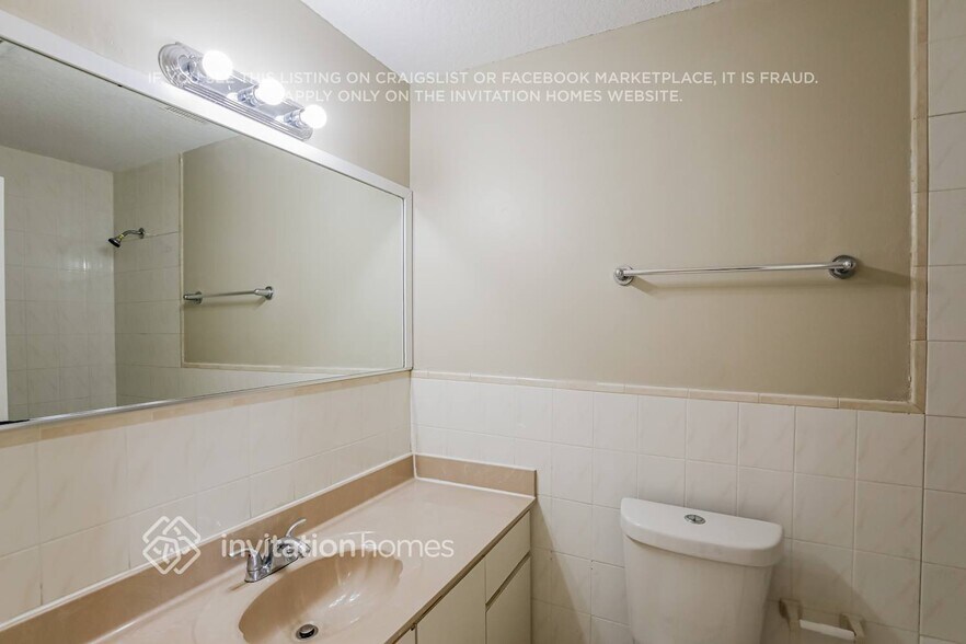 Building Photo - 17184 SW 143rd Pl
