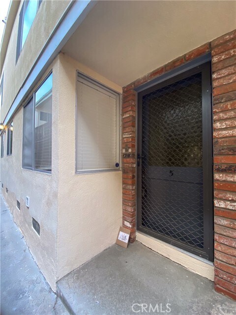 Building Photo - 908 15th St