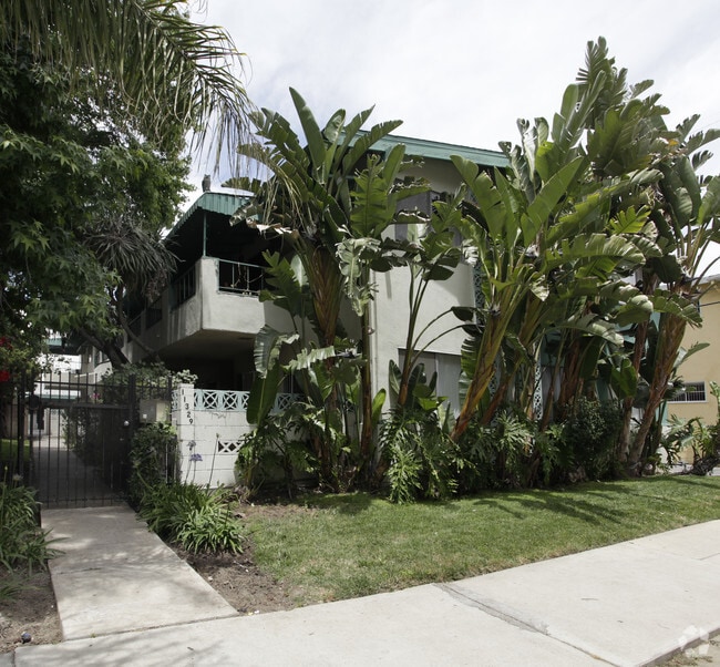 Building Photo - 11329 Otsego St