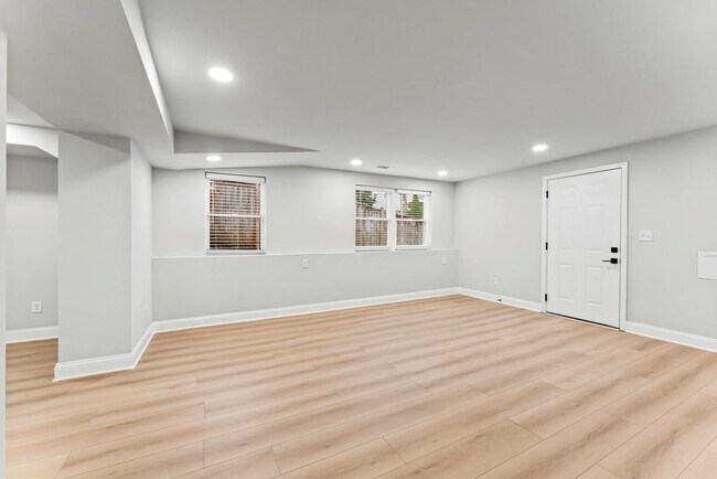 Building Photo - 2128 Hosea L Williams Dr NE