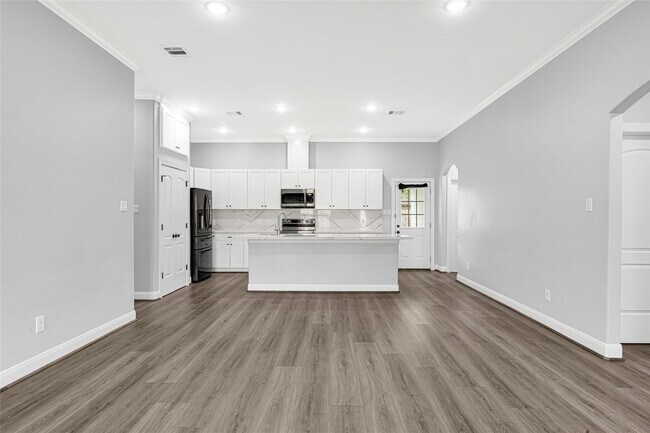 Building Photo - 15914 Tug Ct