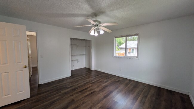 Building Photo - 2315 Weymouth St