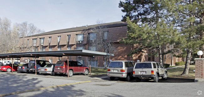 Primary Photo - Delmonico Apartments