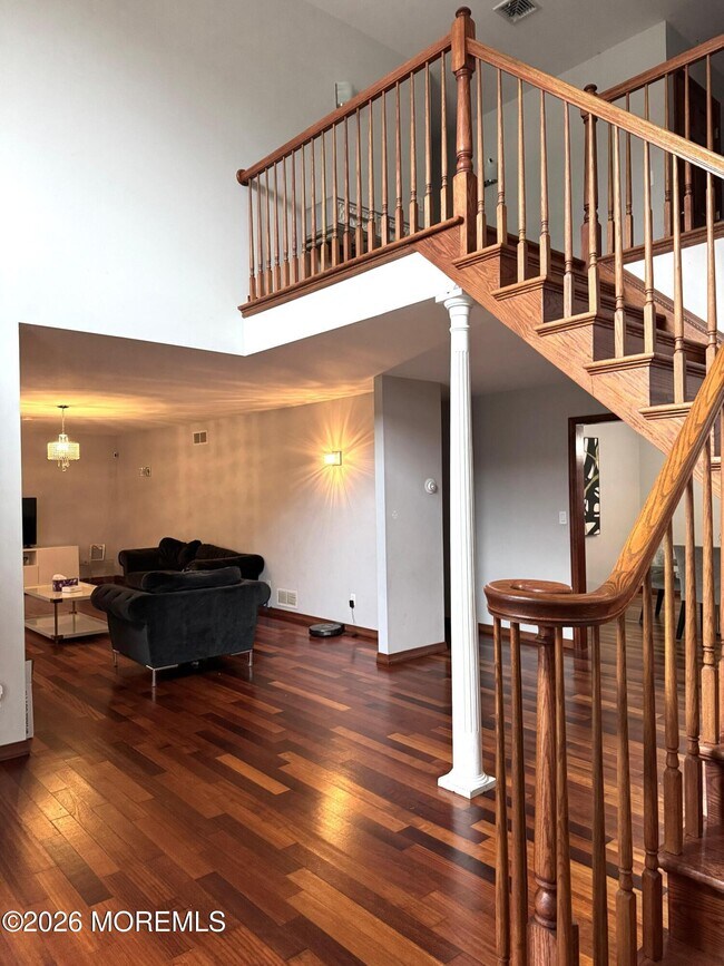 Building Photo - 1902 Westfield St