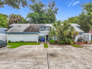Building Photo - 2857 Wonderwood Ln