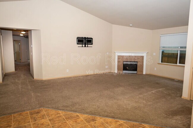 Building Photo - 20121 96th Ave E