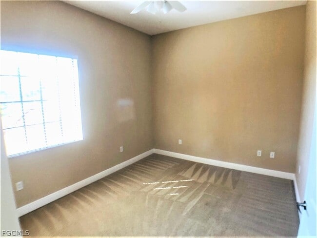 Building Photo - 13651 Julias Way