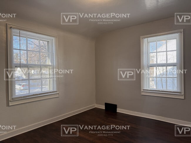 Building Photo - 1123 S Baird St