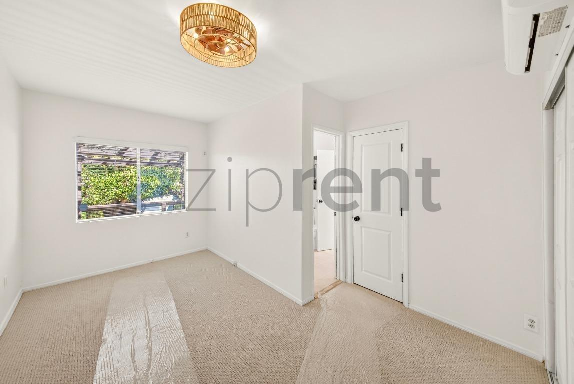 Building Photo - 2940 Cardiff Ave