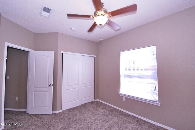 Building Photo - 14344 Venecia Dr