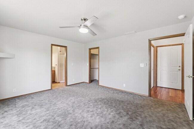 Building Photo - 7483 E Nottingham Ln
