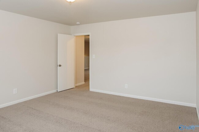 Building Photo - 28200 Kawana Ct