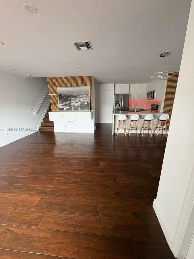 Building Photo - 5305 SW 126th Terrace