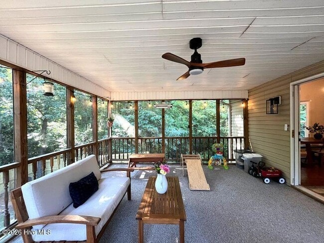 Building Photo - 2400 Longleaf Dr SW