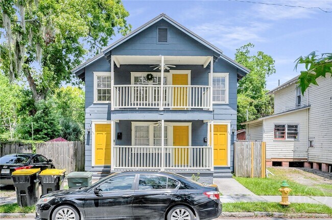Primary Photo - 906 E 39th St