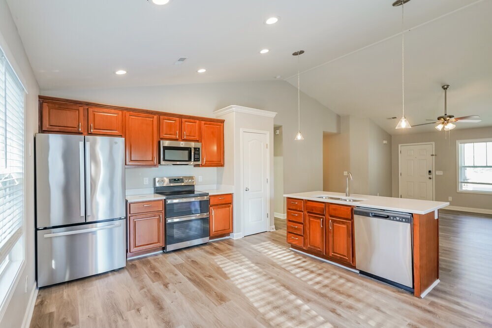 Building Photo - 2002 Owl Ct