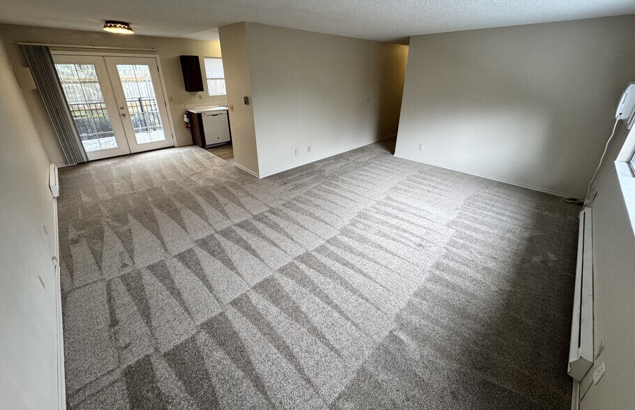 Living room - 15603 42nd Ave S