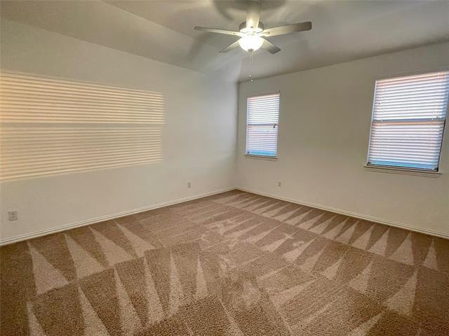 Building Photo - 2405 Lovegrass Ln