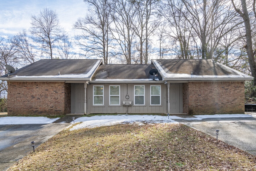 Building Photo - 2511 Washington Street Ext