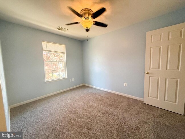 Building Photo - 204 Langley Ct