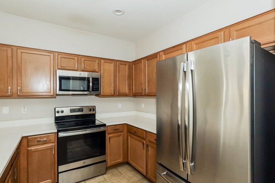 Building Photo - 7336 W Maldonado Rd