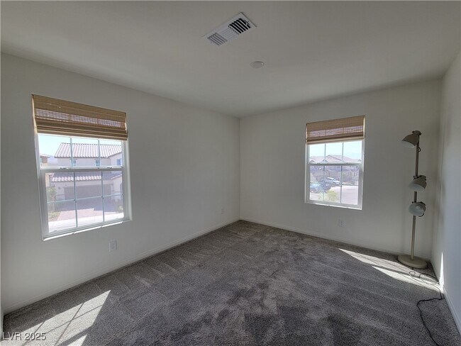 Building Photo - 3652 Valpacos Ln