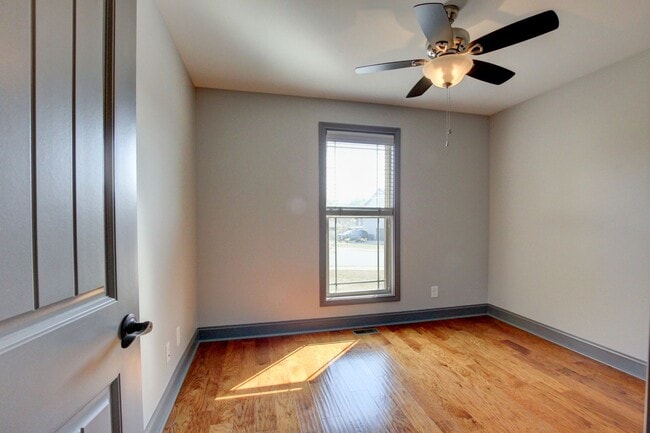 Building Photo - Sango Special.  Exit 11 Special