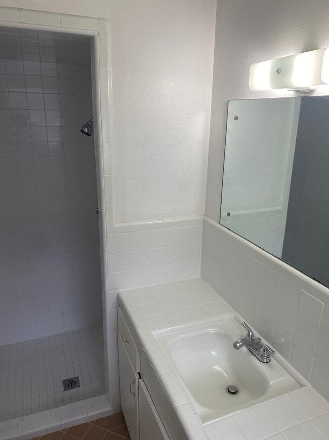 Building Photo - 7143 Triola Ln