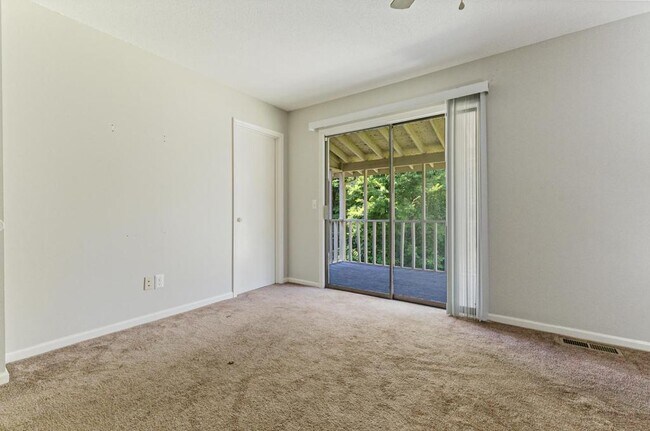 Building Photo - 1417 Stratton Pl Dr