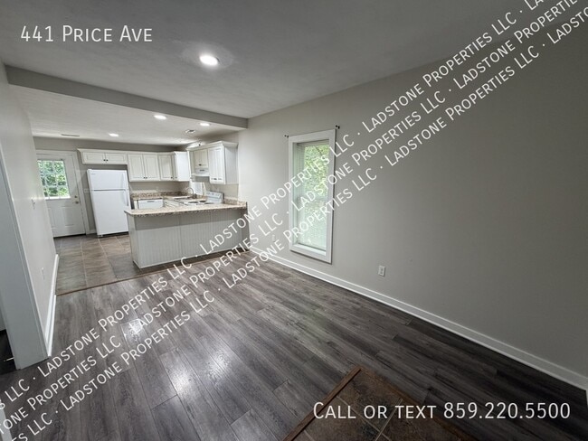 Building Photo - 441 Price Ave