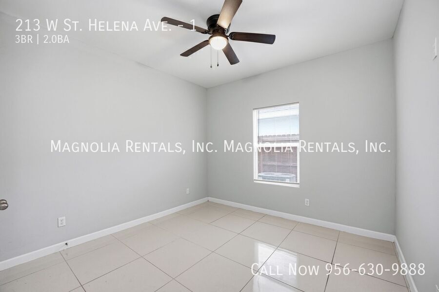 Building Photo - 213 W St Helena Ave